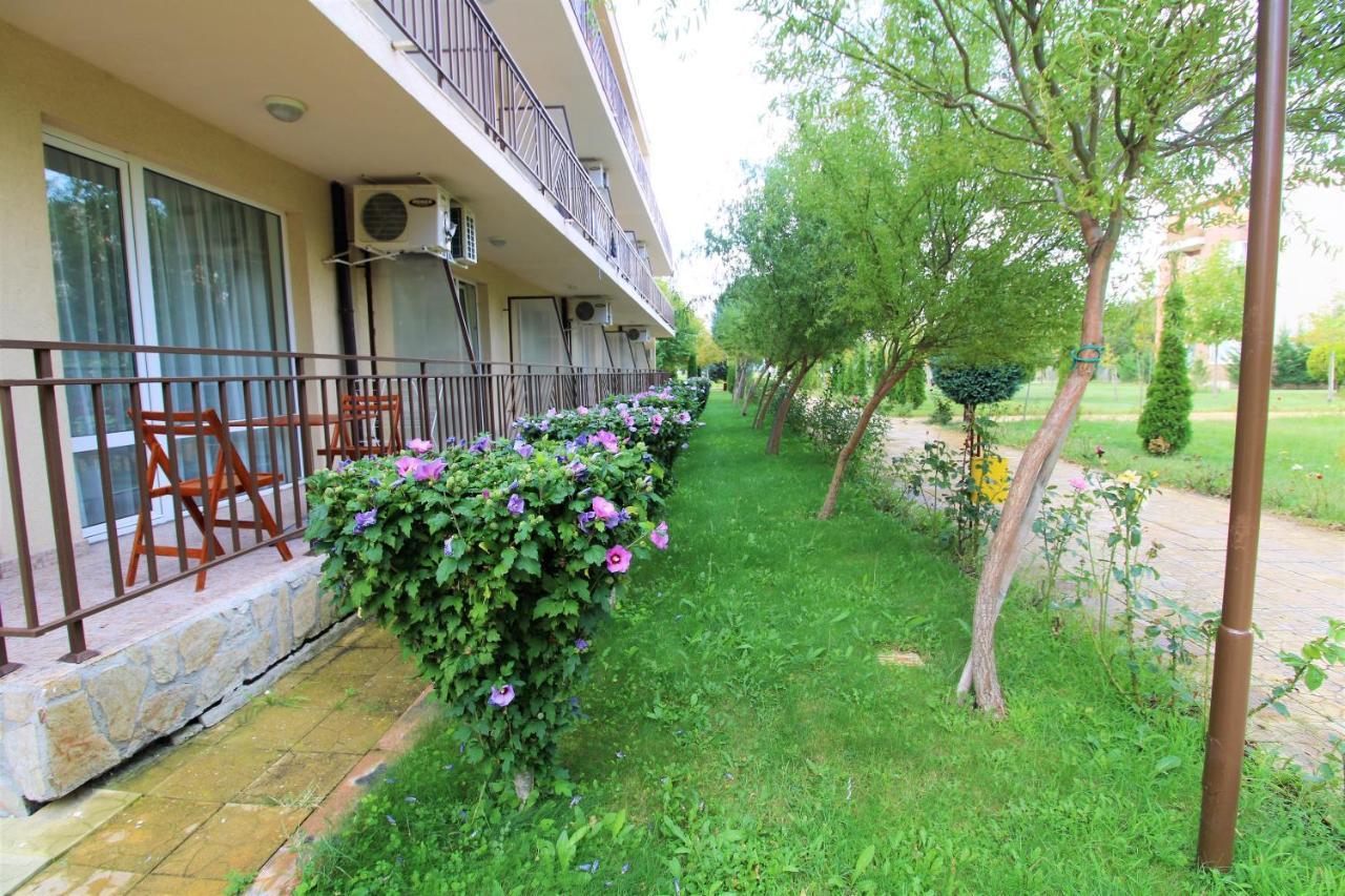 Holiday-Orchid Menada Apartments Sunny Beach Exterior foto